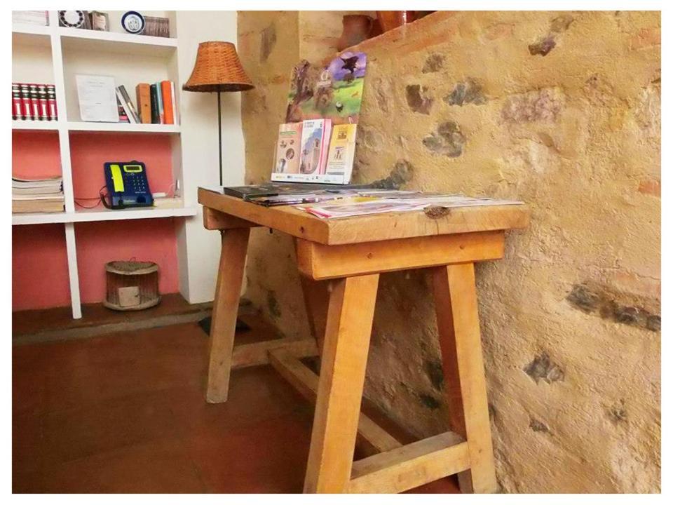 Casa Rural Valdevilano La Roca de la Sierra ภายนอก รูปภาพ